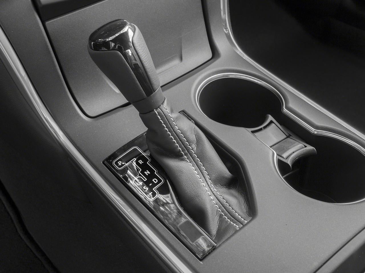 2017 Toyota Camry XSE Auto (Natl)