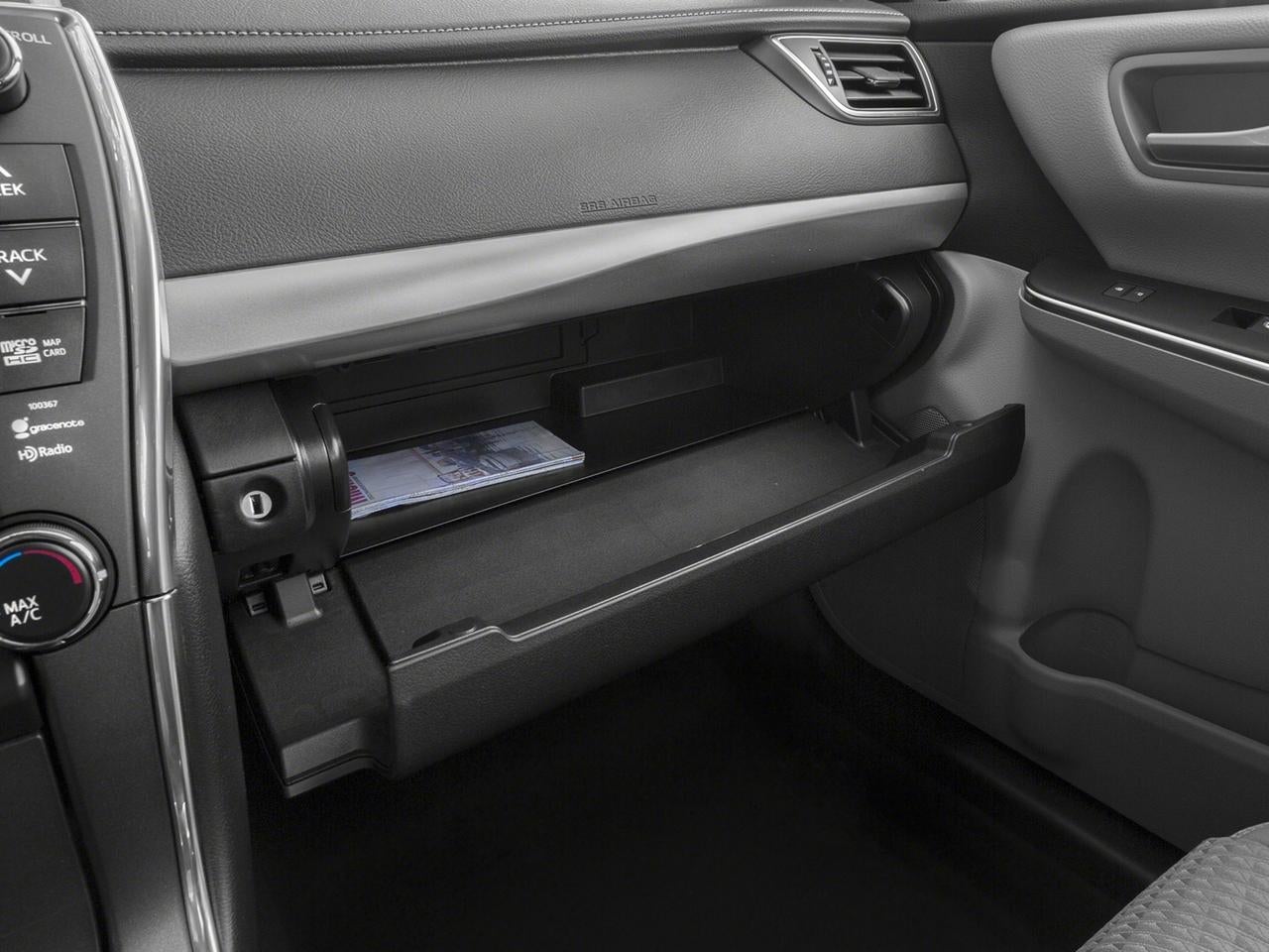 2017 Toyota Camry XSE Auto (Natl)