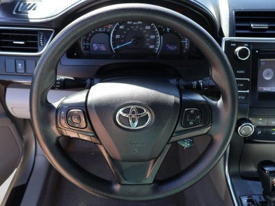 2015 Toyota Camry 4dr Sdn I4 Auto LE (SE)