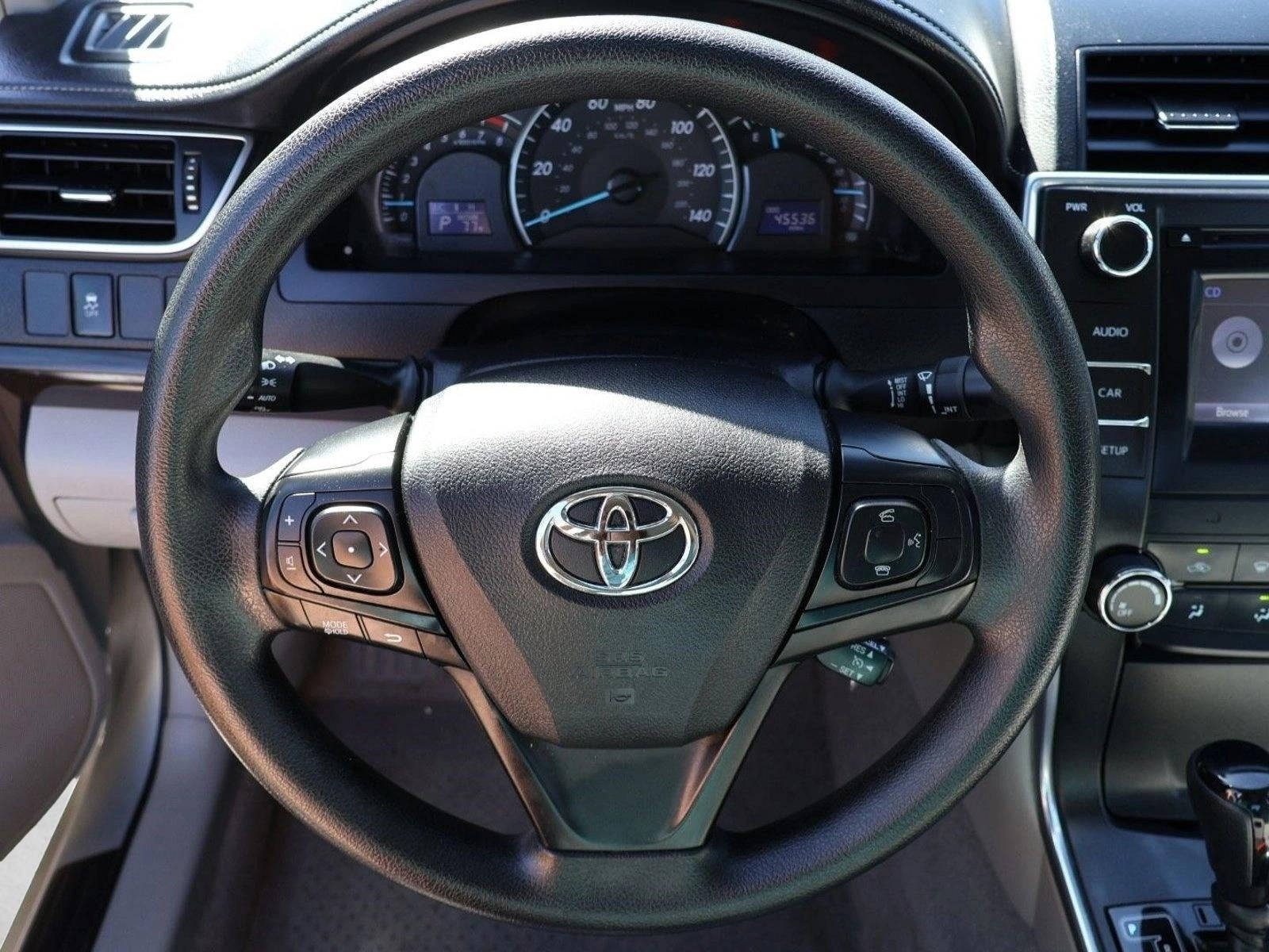 2015 Toyota Camry 4dr Sdn I4 Auto LE (SE)