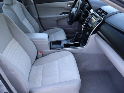 2015 Toyota Camry 4dr Sdn I4 Auto LE (SE)