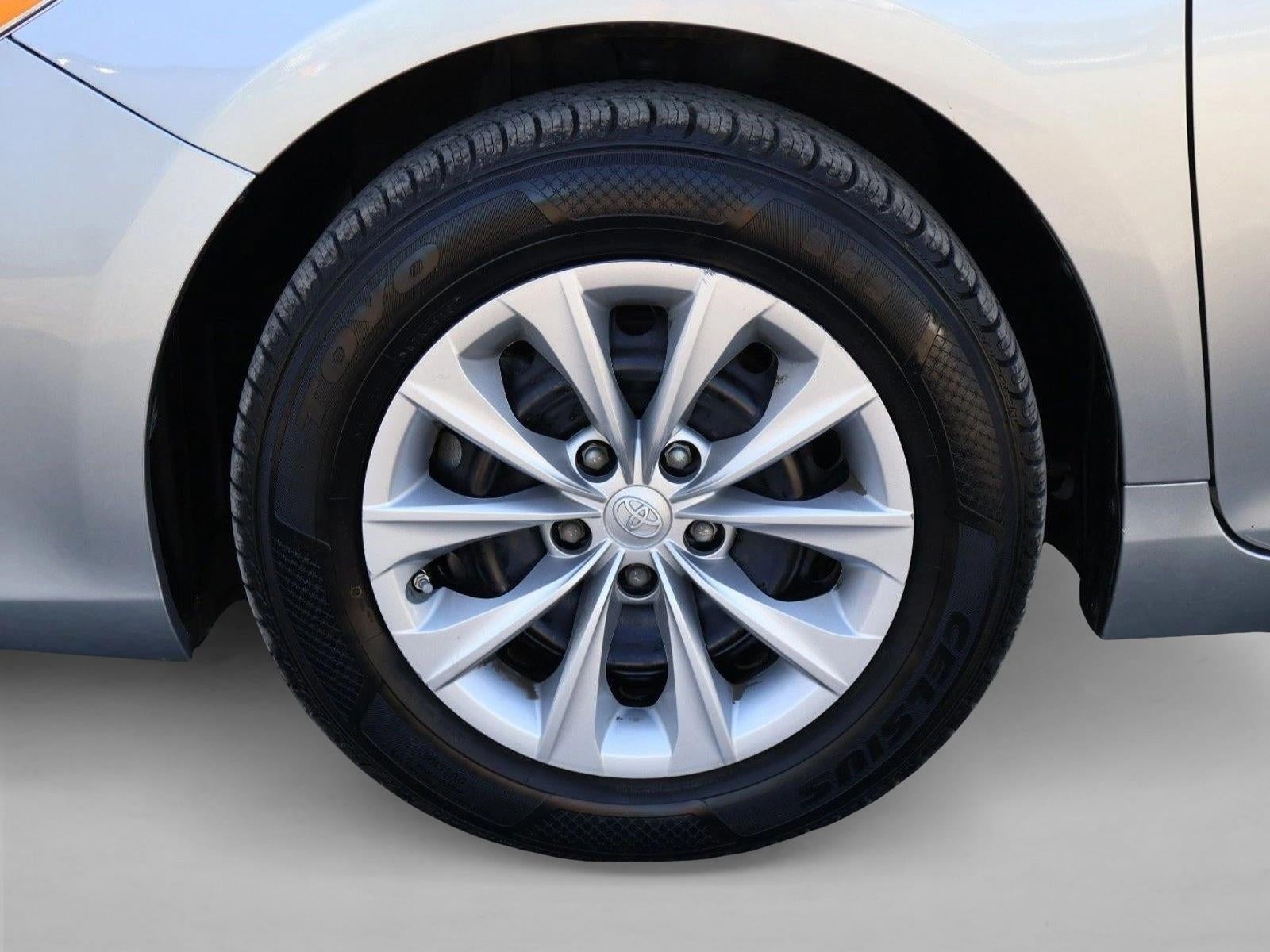 2015 Toyota Camry 4dr Sdn I4 Auto LE (SE)