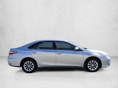 2015 Toyota Camry 4dr Sdn I4 Auto LE (SE)