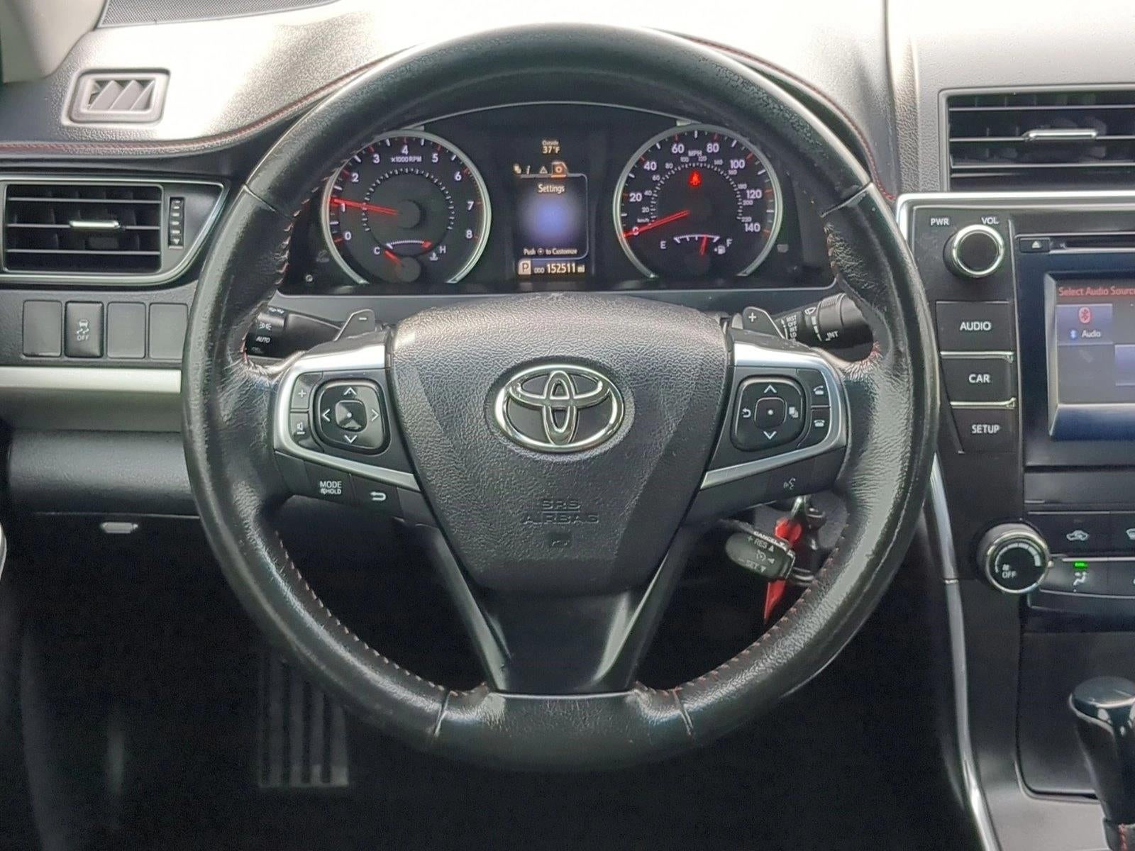 2015 Toyota Camry 4dr Sdn I4 Auto SE (SE)