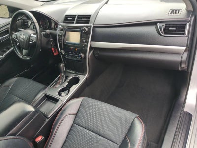 2015 Toyota Camry 4dr Sdn I4 Auto SE (SE)