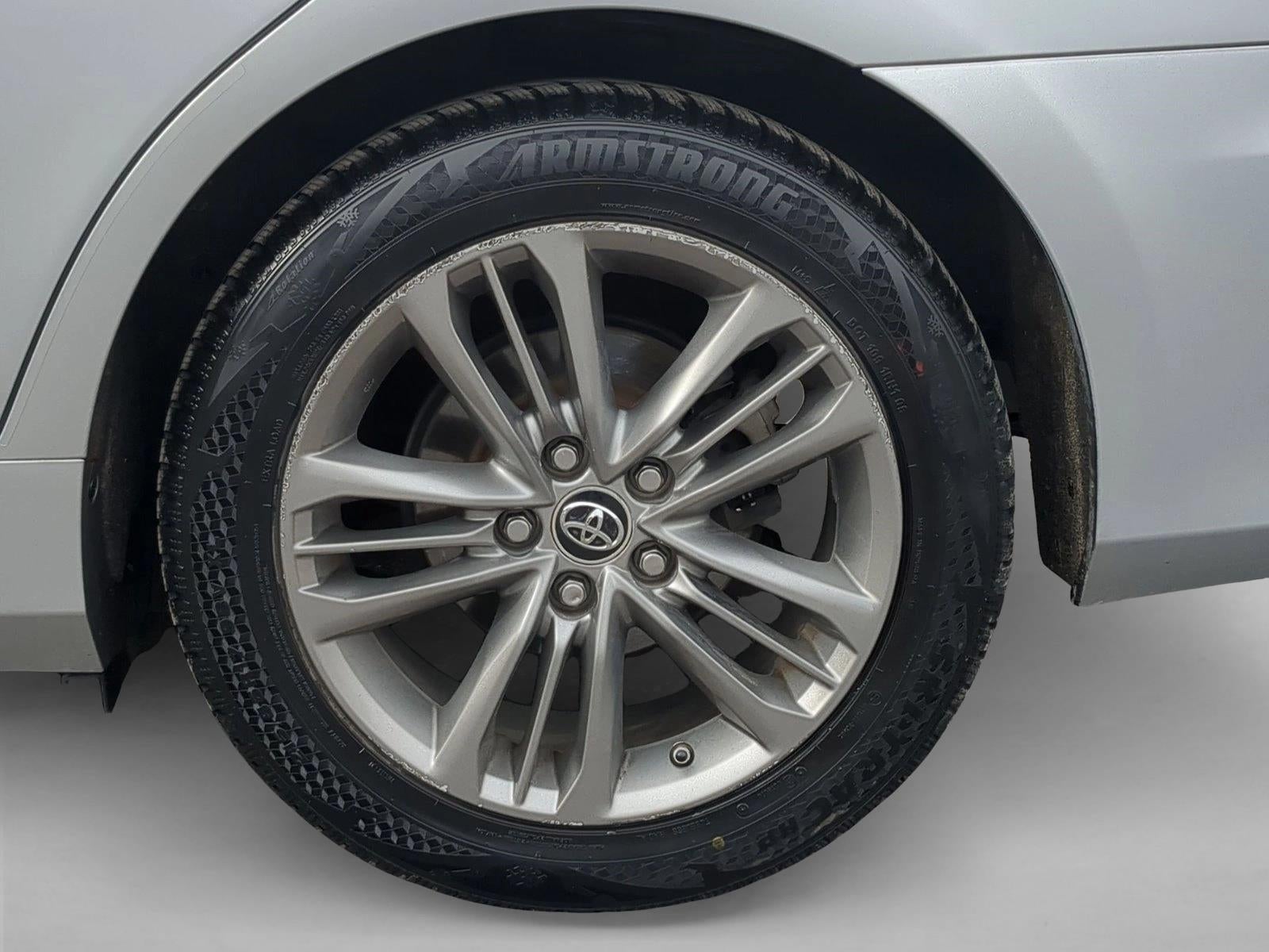 2015 Toyota Camry 4dr Sdn I4 Auto SE (SE)