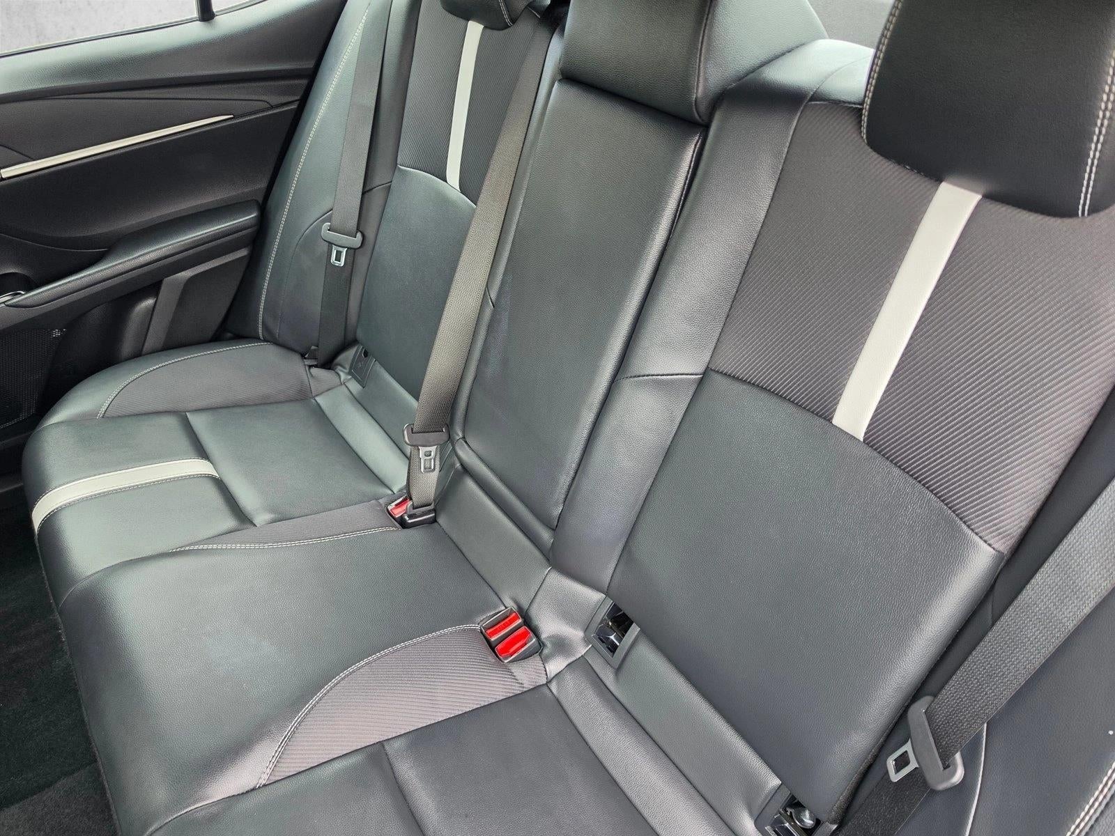 2025 Toyota Camry SE (SE)