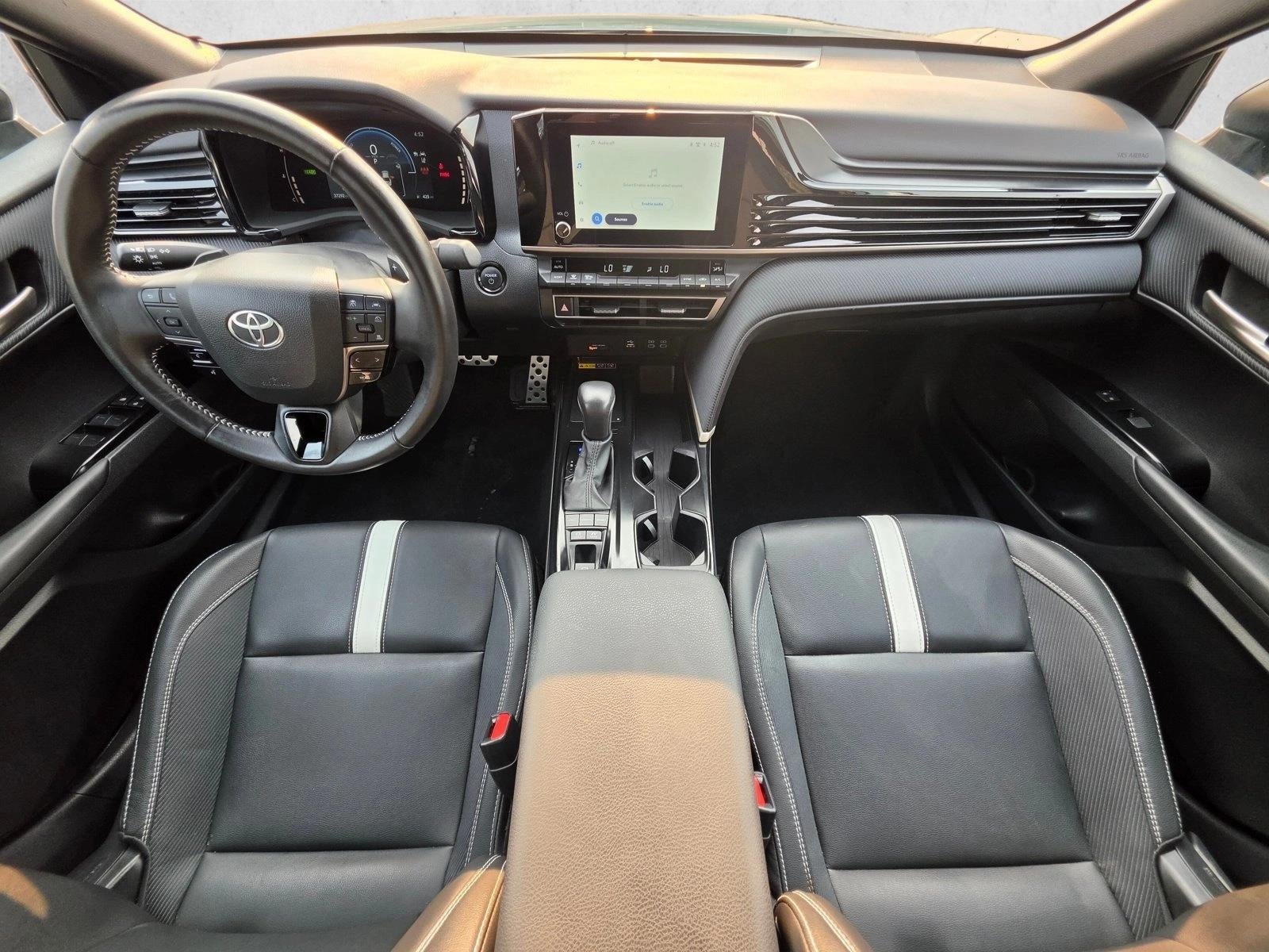 2025 Toyota Camry SE (SE)