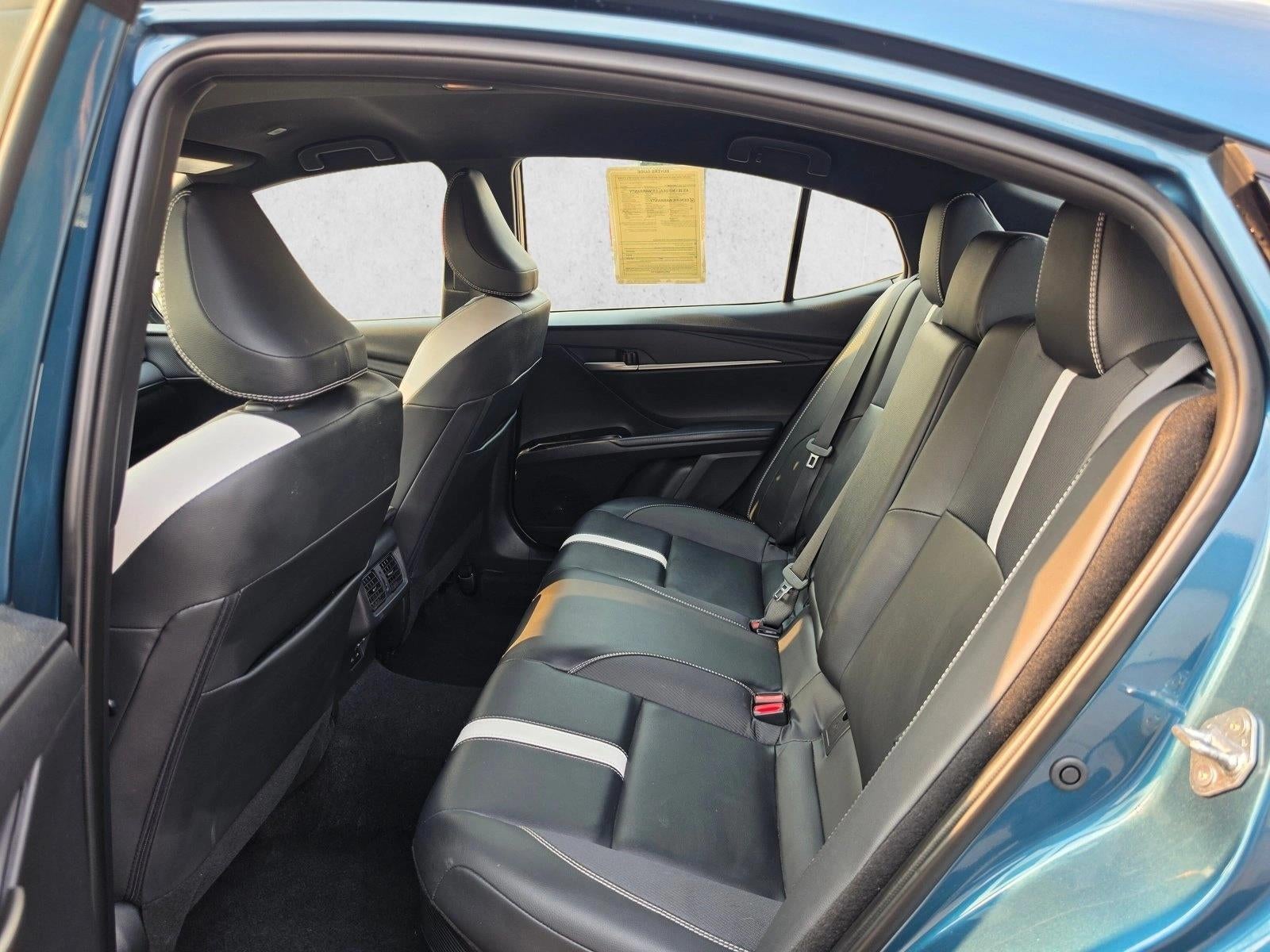 2025 Toyota Camry SE (SE)