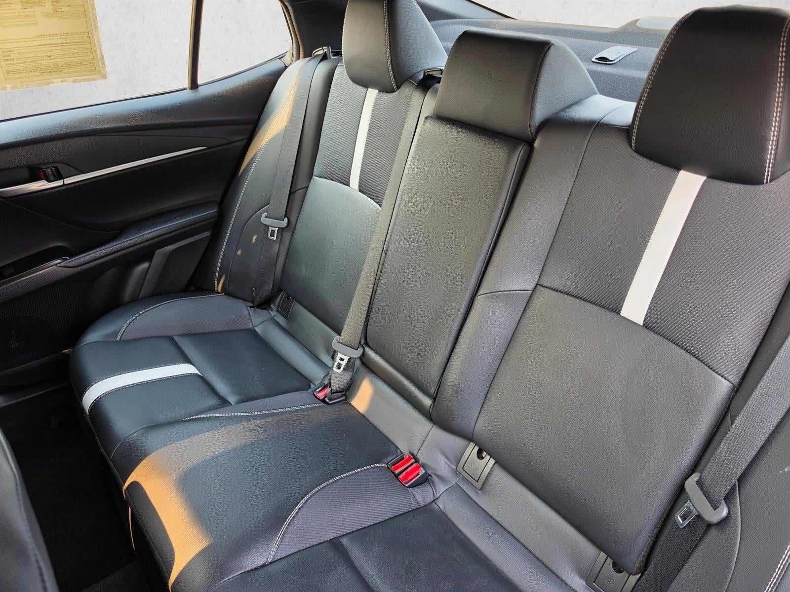 2025 Toyota Camry SE (SE)
