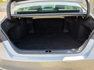 2022 Toyota Camry SE Auto (SE)