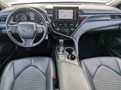 2023 Toyota Camry SE Auto (SE)
