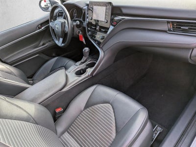 2023 Toyota Camry SE Auto (SE)
