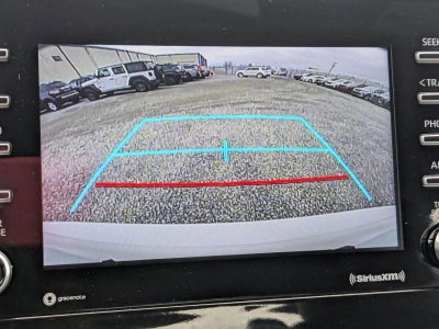 2023 Toyota Camry SE Auto (SE)