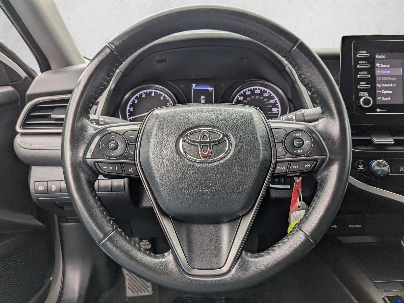 2023 Toyota Camry SE Auto (SE)