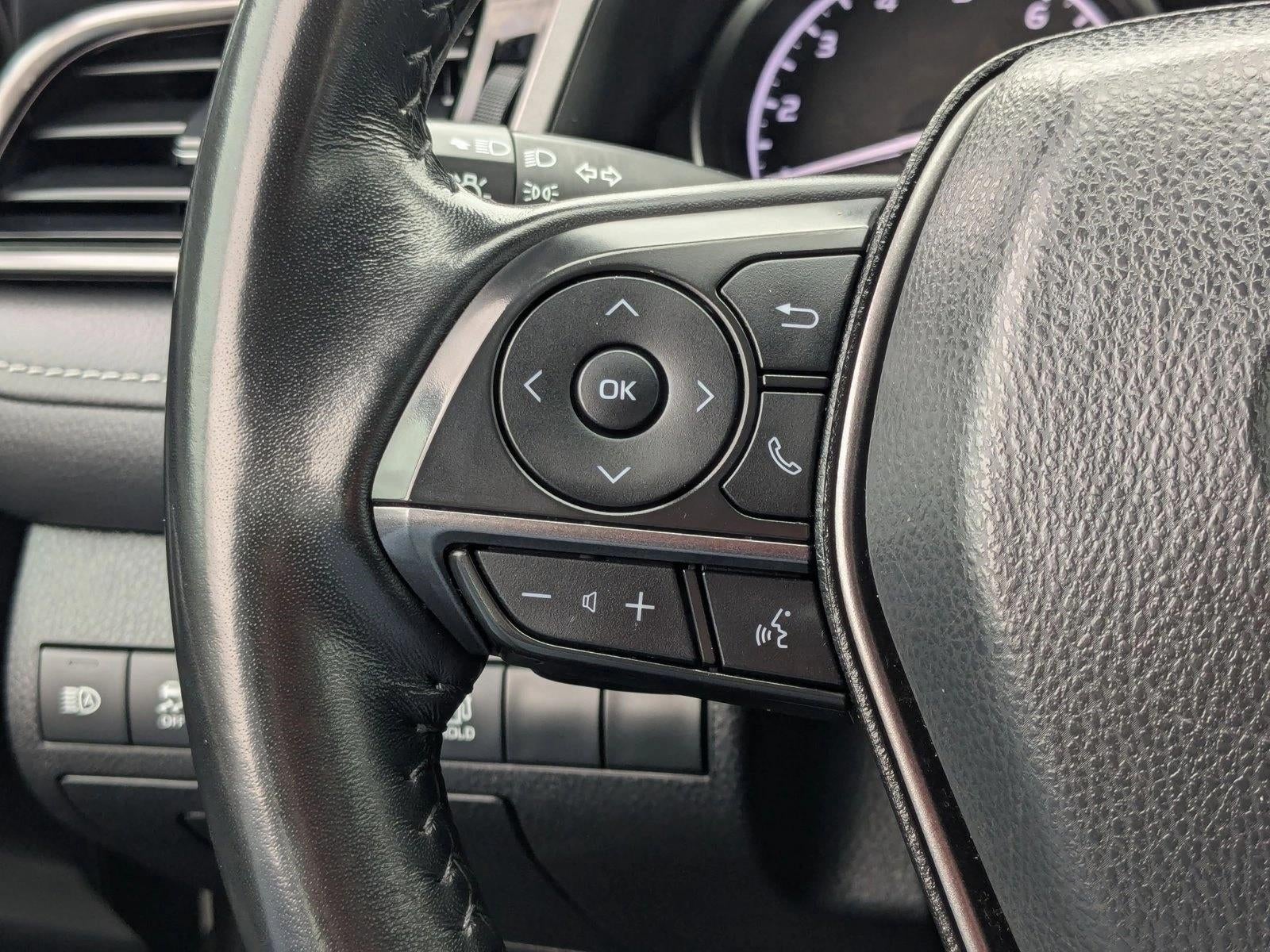 2023 Toyota Camry SE Auto (SE)