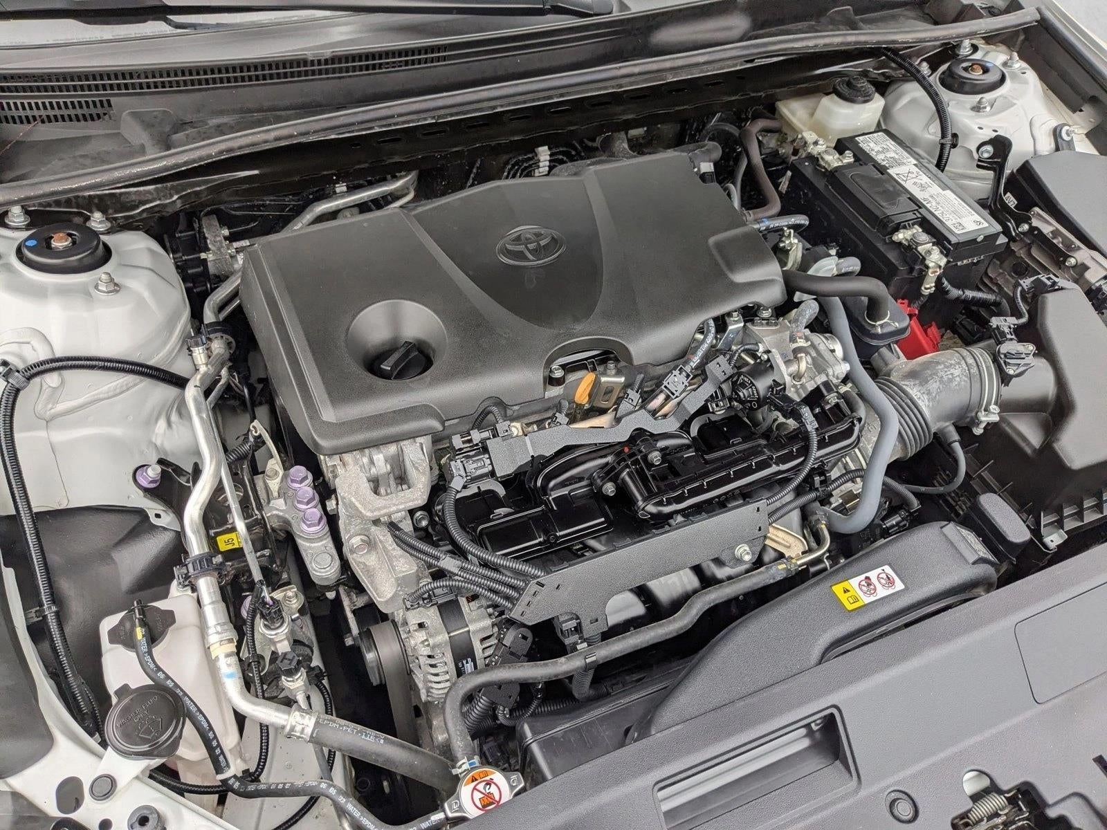 2023 Toyota Camry SE Auto (SE)