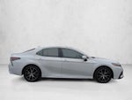 2023 Toyota Camry SE Auto (SE)