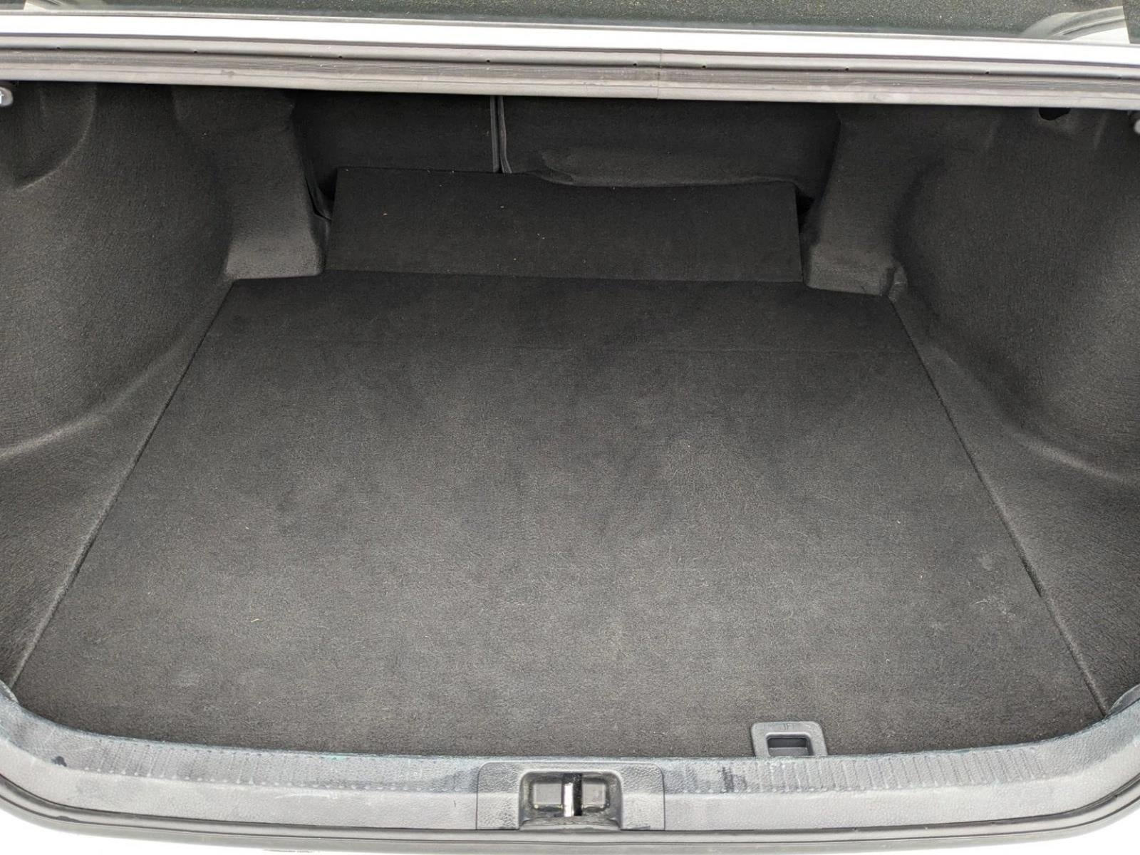 2023 Toyota Camry SE Auto (SE)