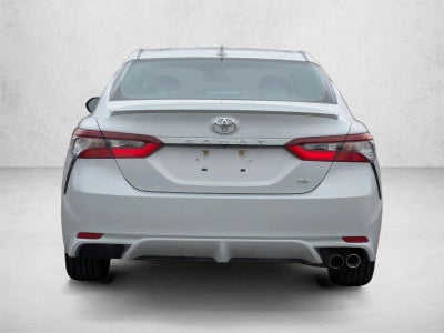 2023 Toyota Camry SE Auto (SE)