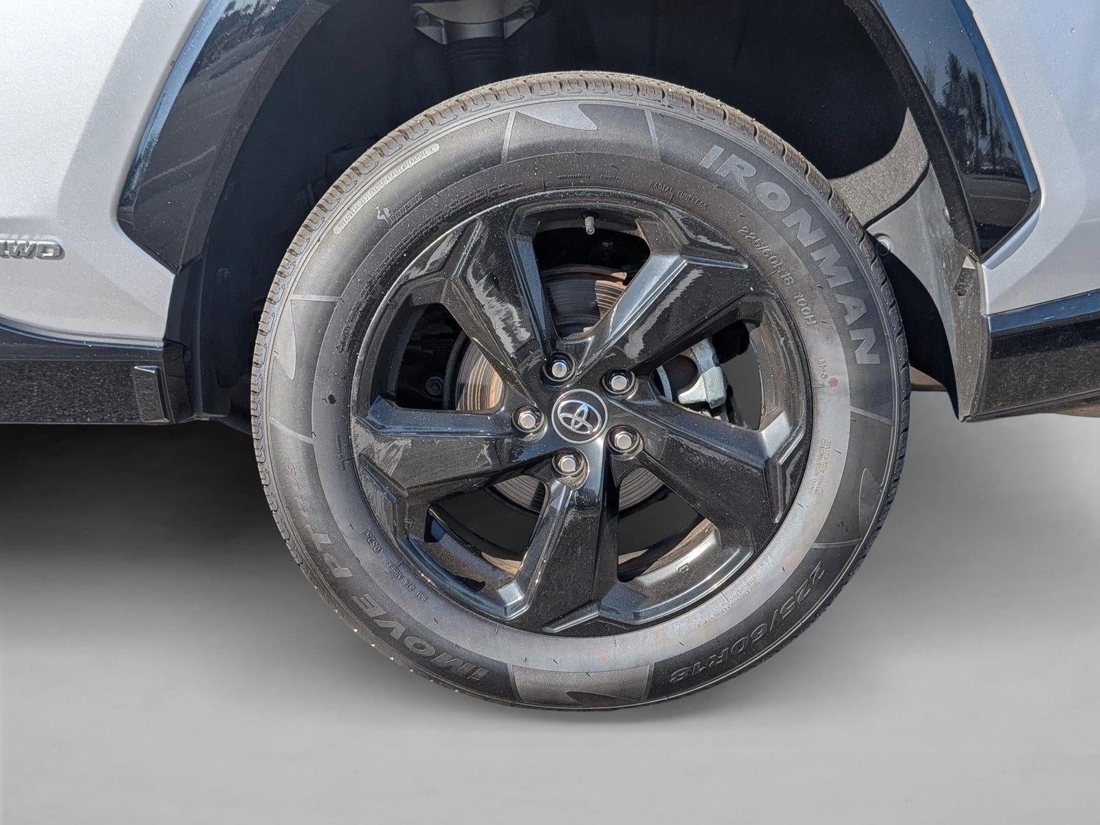 2020 Toyota RAV4 Hybrid XSE AWD (Natl)