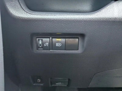 2025 Toyota RAV4 Hybrid LE AWD (Natl)