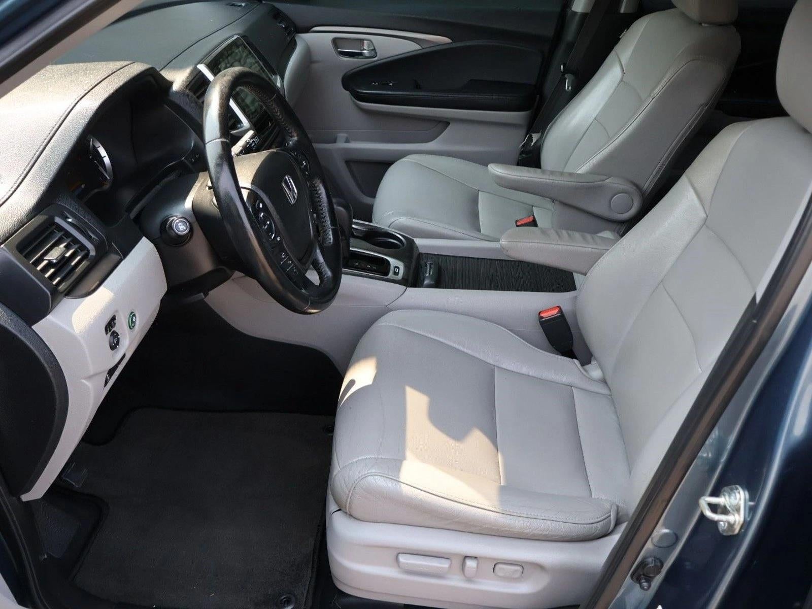 2017 Honda Pilot EX-L w/Honda Sensing AWD