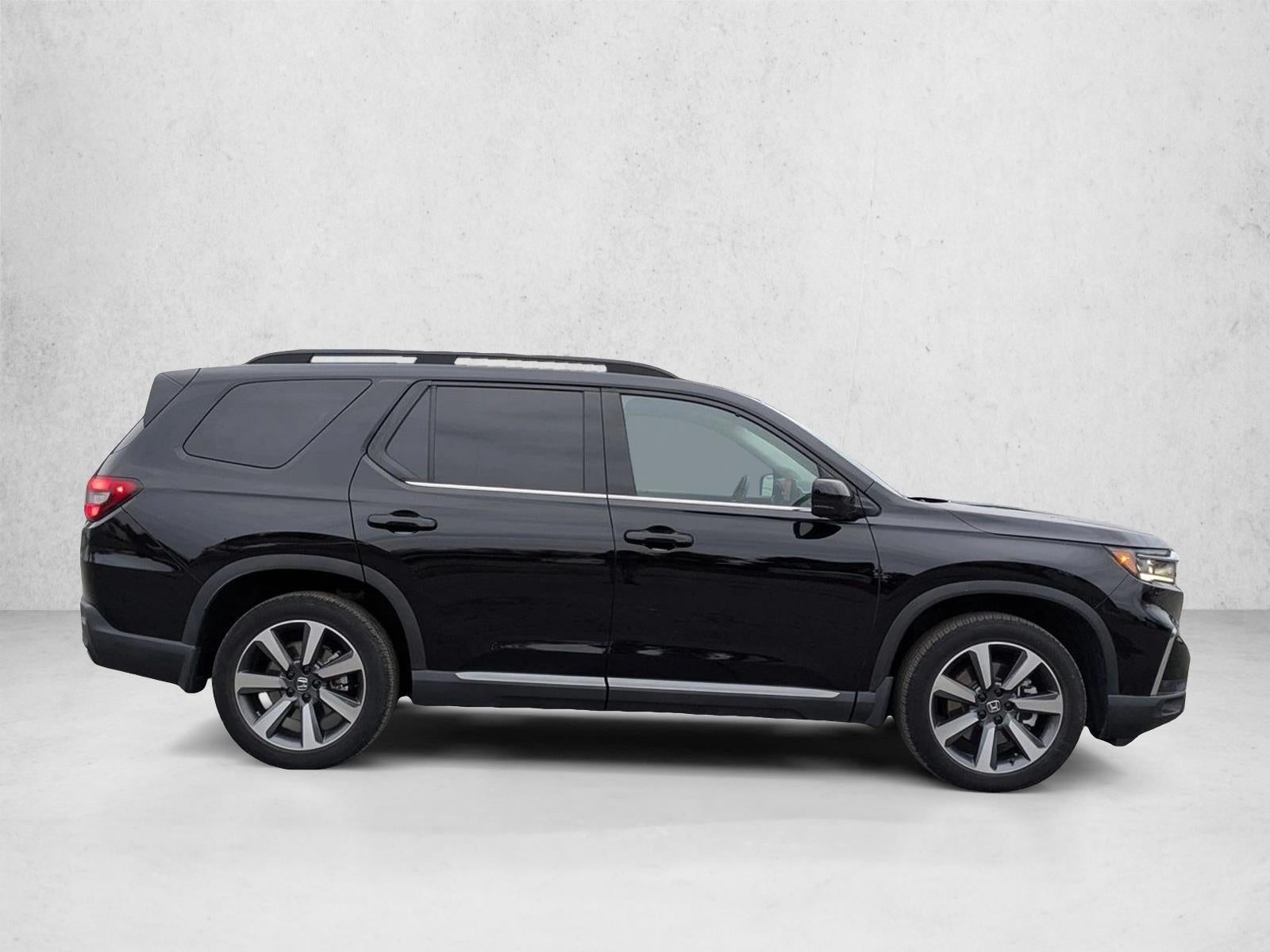 2023 Honda Pilot Elite AWD