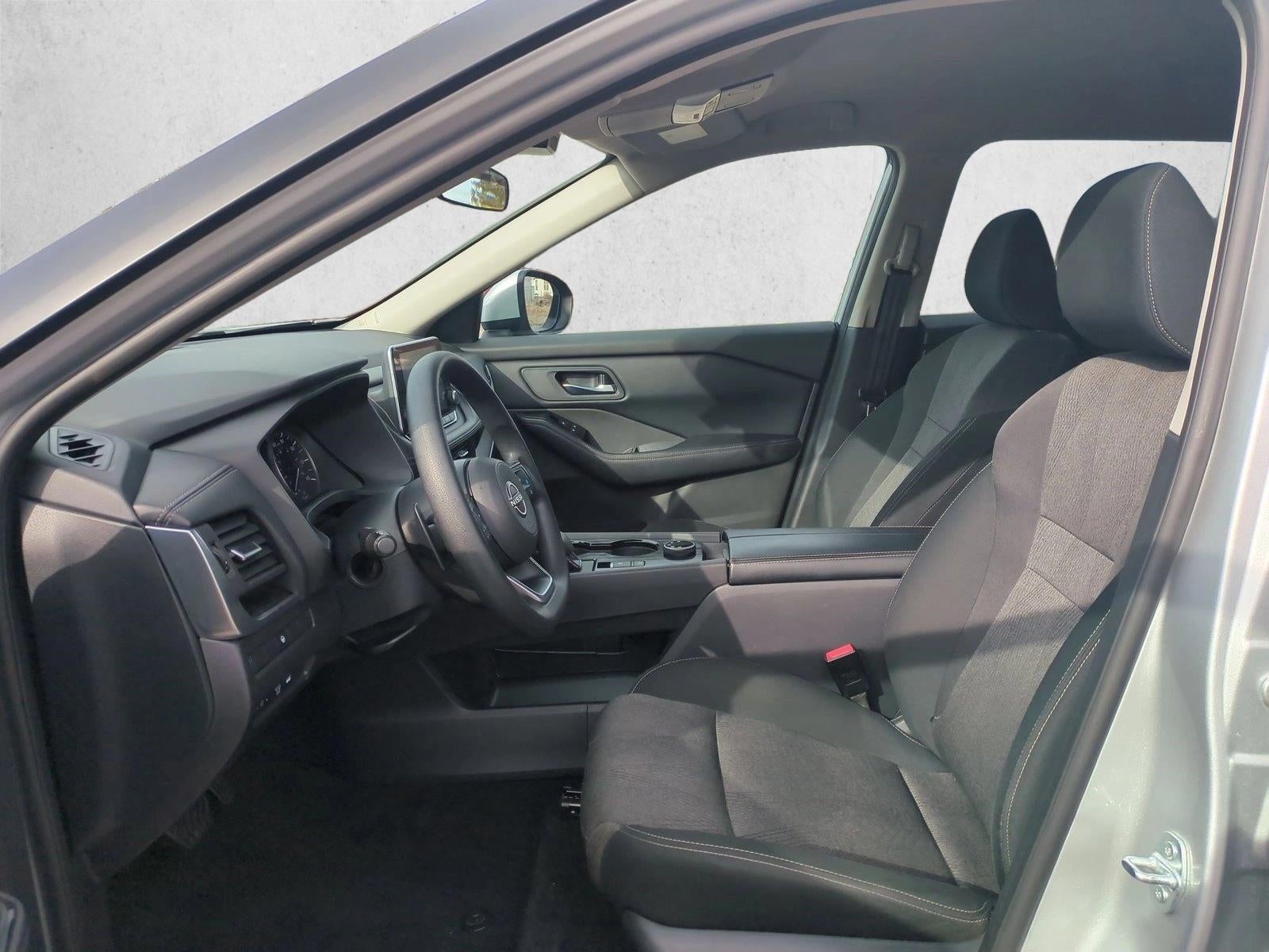 2024 Nissan Rogue AWD SV