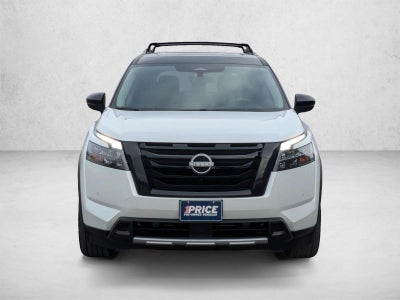 2025 Nissan Pathfinder Platinum 4WD