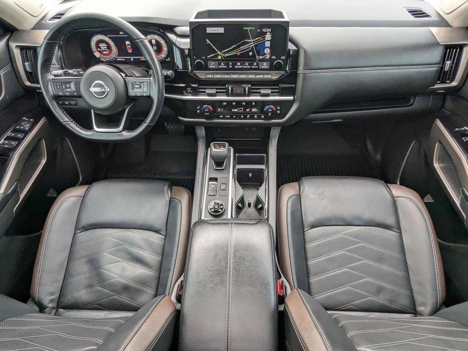 2025 Nissan Pathfinder Platinum 4WD