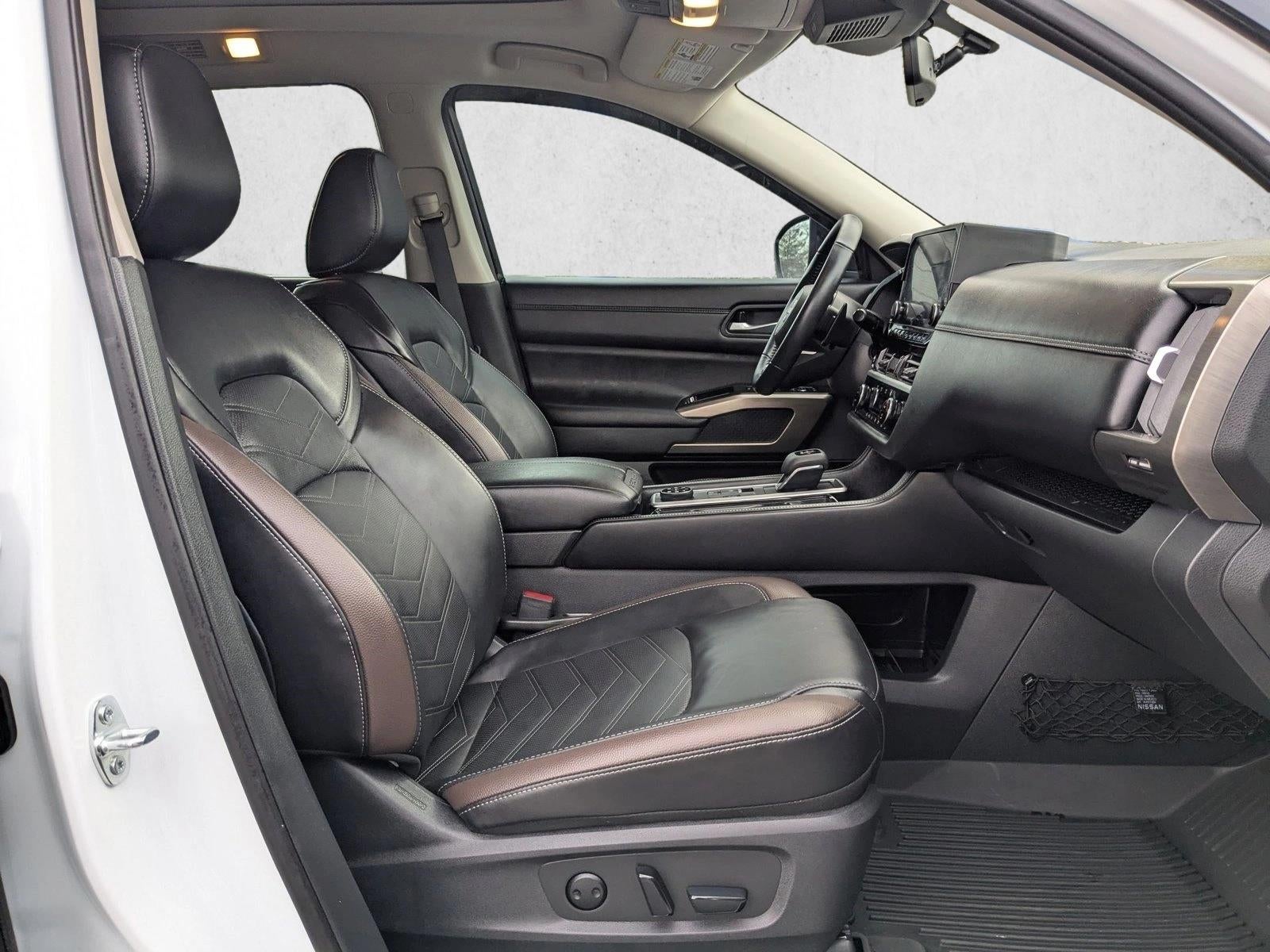 2025 Nissan Pathfinder Platinum 4WD