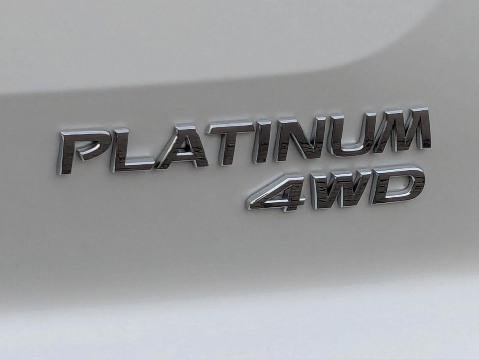 2025 Nissan Pathfinder Platinum 4WD