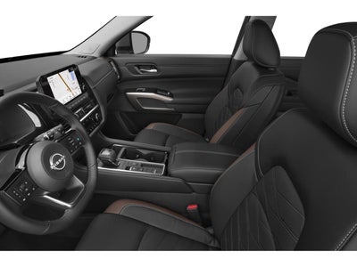 2025 Nissan Pathfinder Platinum 4WD