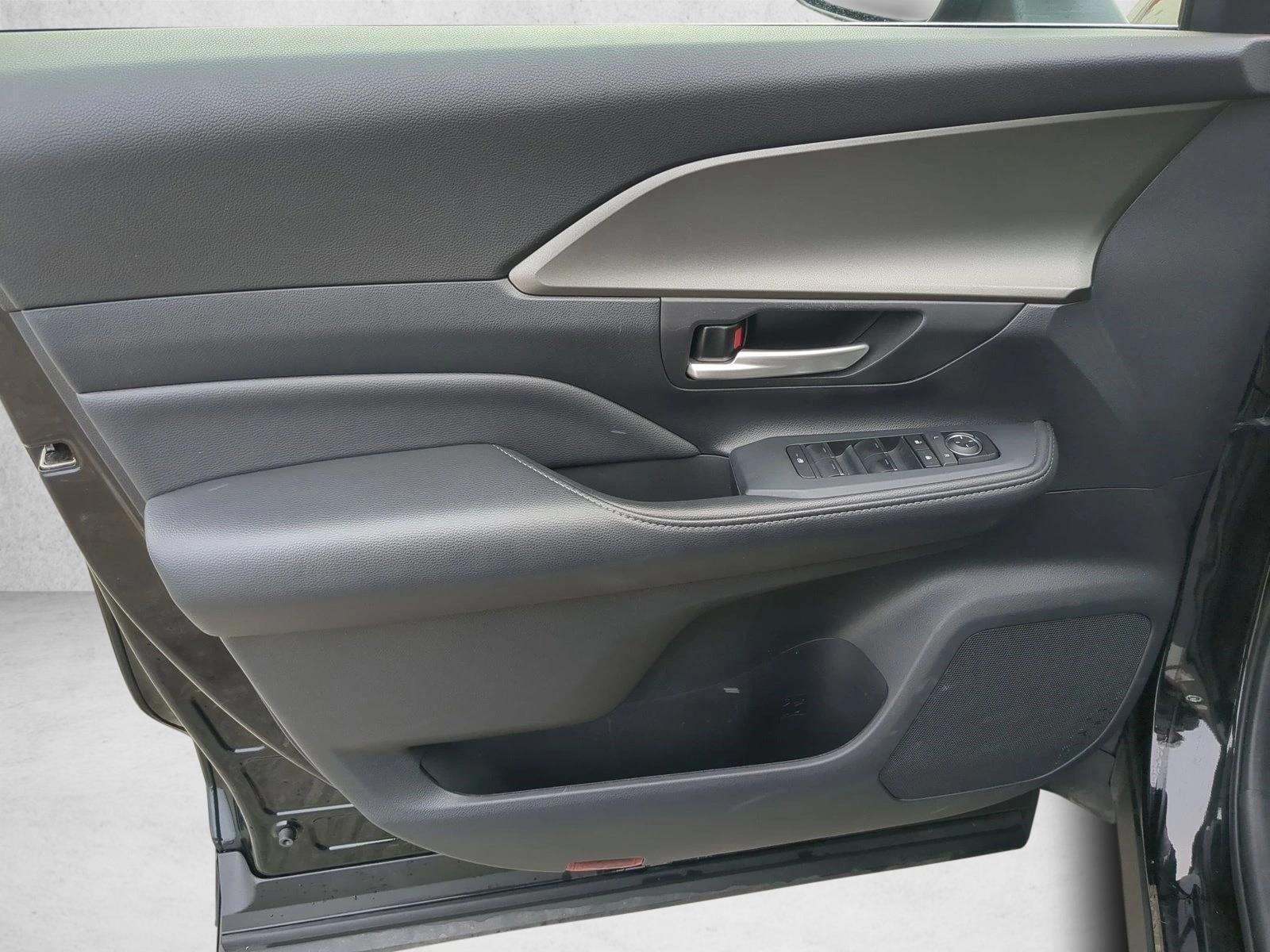 2025 Toyota Grand Highlander XLE AWD (Natl)