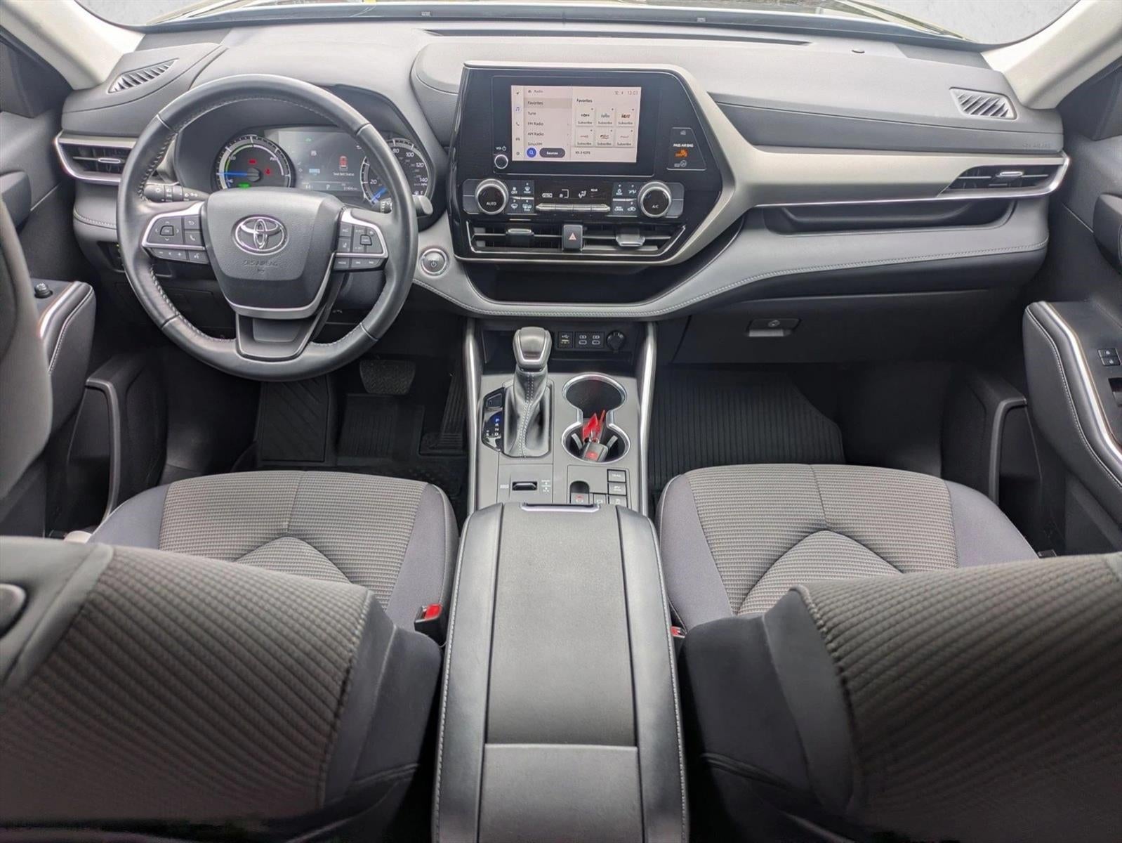 2023 Toyota Highlander Hybrid LE AWD (Natl)