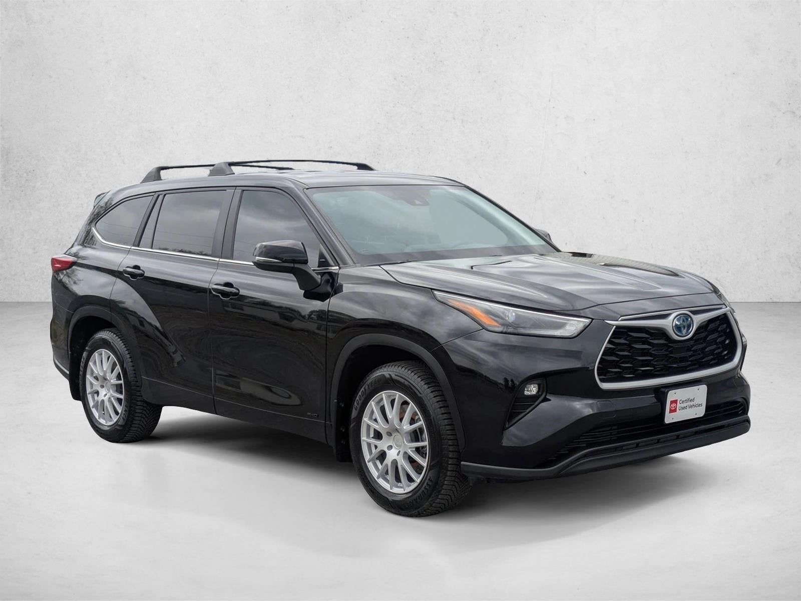 2023 Toyota Highlander Hybrid LE AWD (Natl)