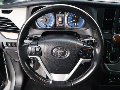 2017 Toyota Sienna Limited Premium AWD 7-Passenger (Natl)