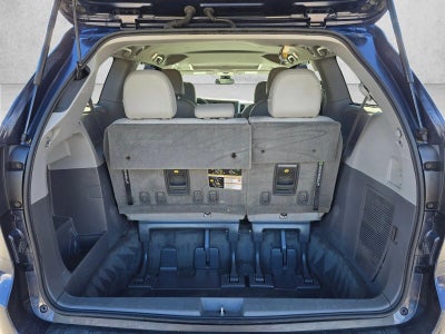 2018 Toyota Sienna XLE AWD 7-Passenger (Natl)