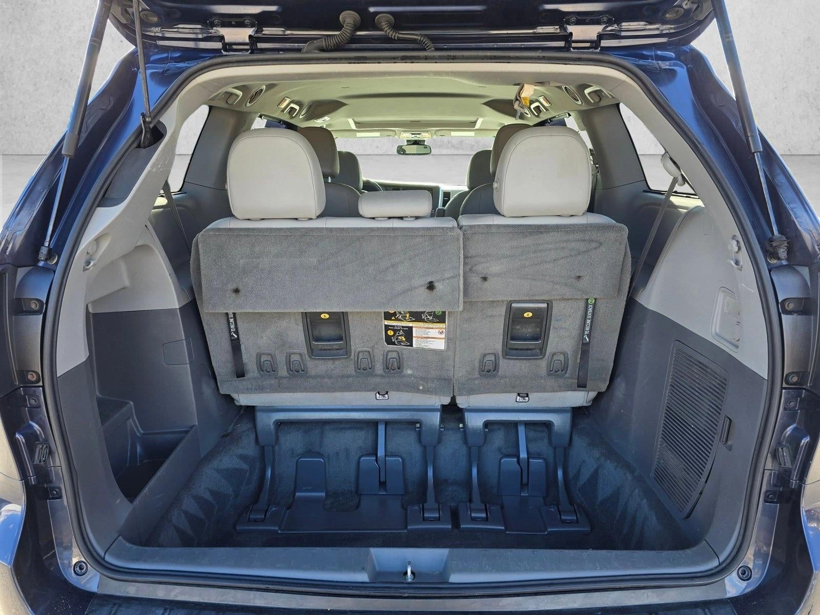 2018 Toyota Sienna XLE AWD 7-Passenger (Natl)