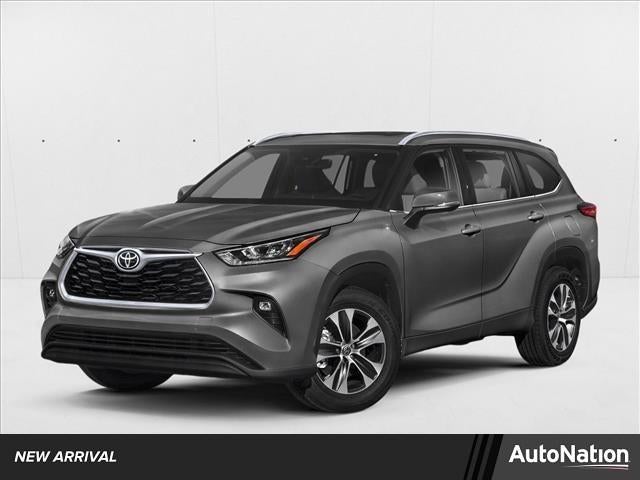2022 Toyota Highlander XLE AWD (Natl)