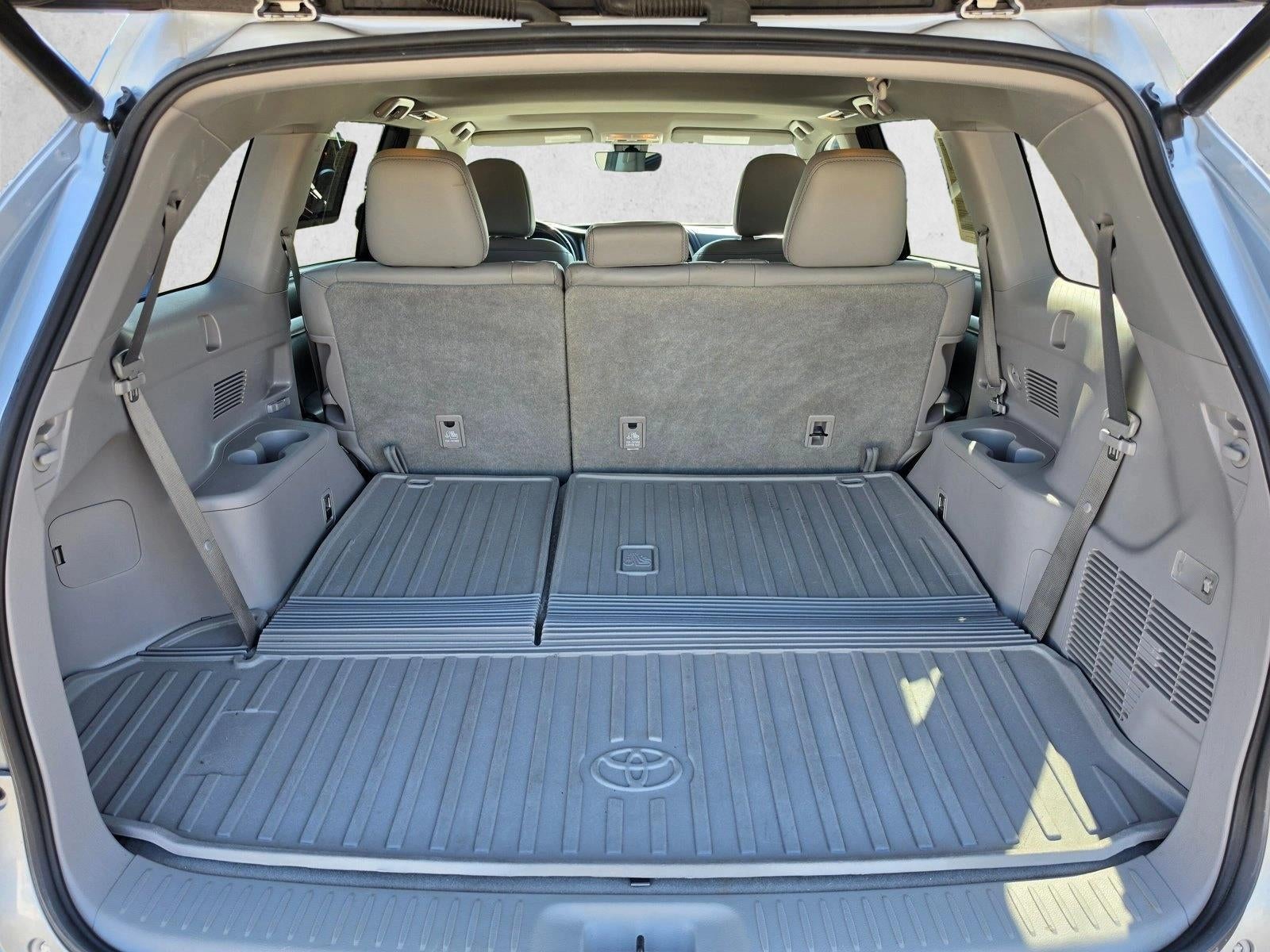 2017 Toyota Highlander XLE V6 AWD (Natl)