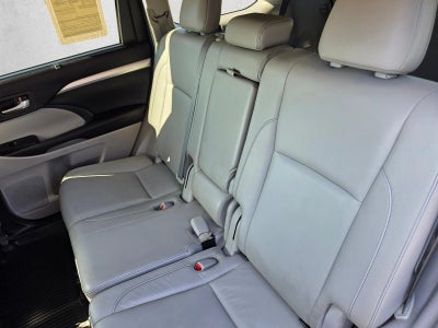 2017 Toyota Highlander XLE V6 AWD (Natl)