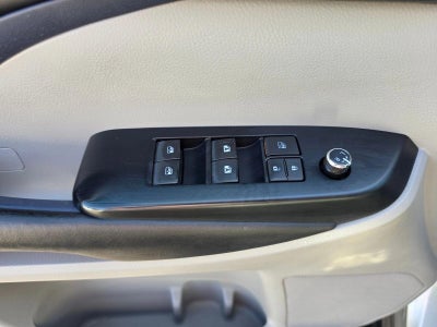 2017 Toyota Highlander XLE V6 AWD (Natl)