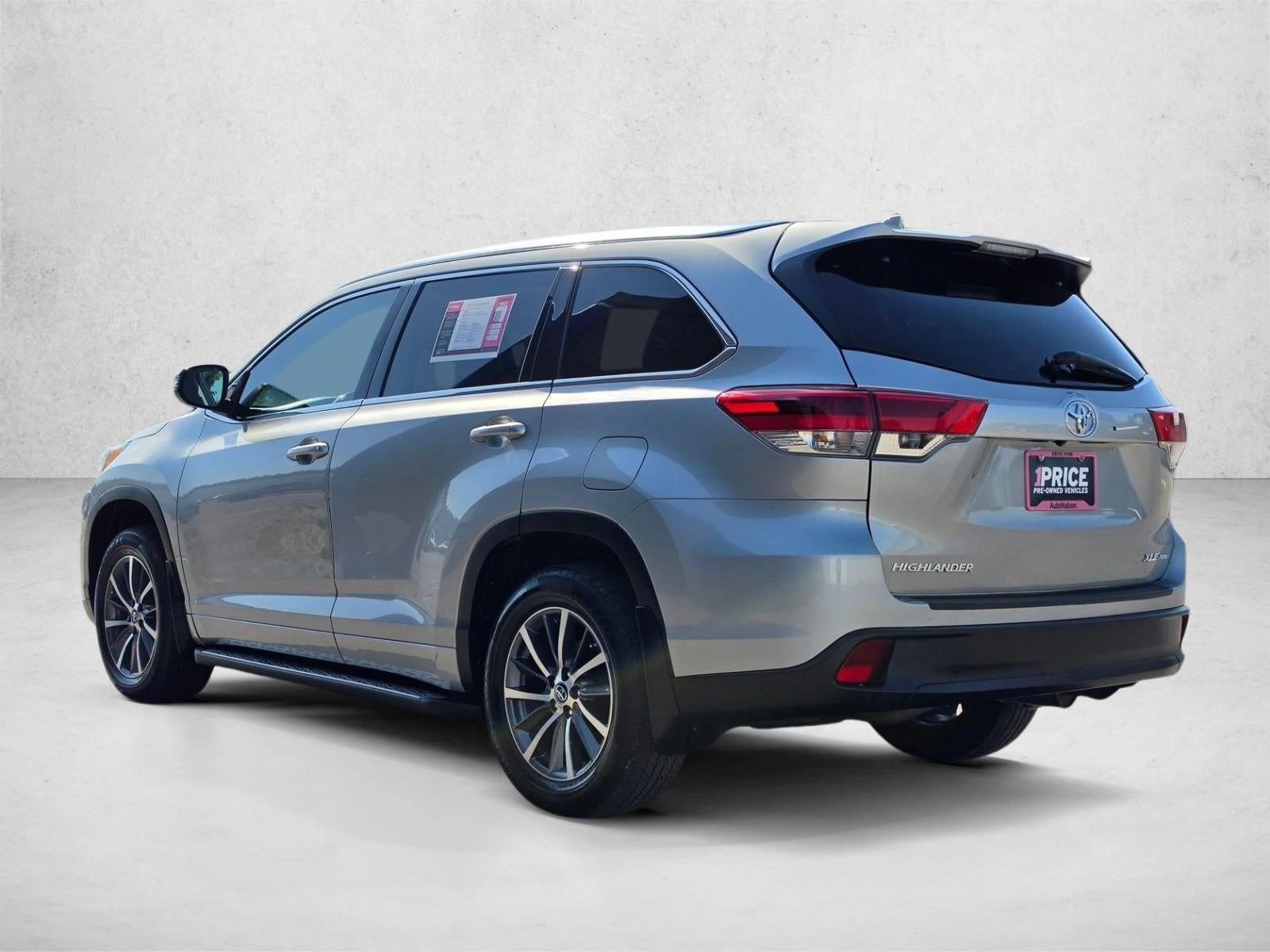 2017 Toyota Highlander XLE V6 AWD (Natl)