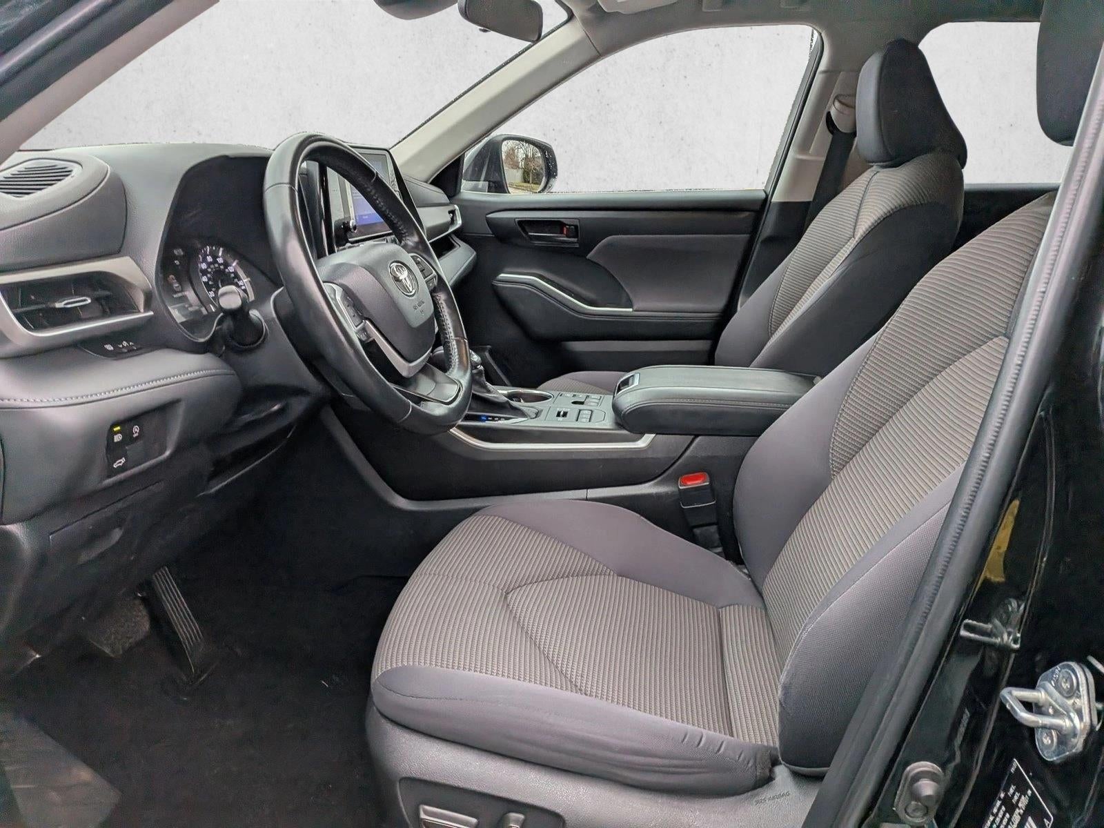 2023 Toyota Highlander LE AWD (Natl)