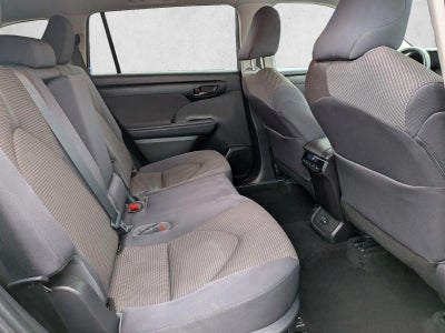 2023 Toyota Highlander LE AWD (Natl)