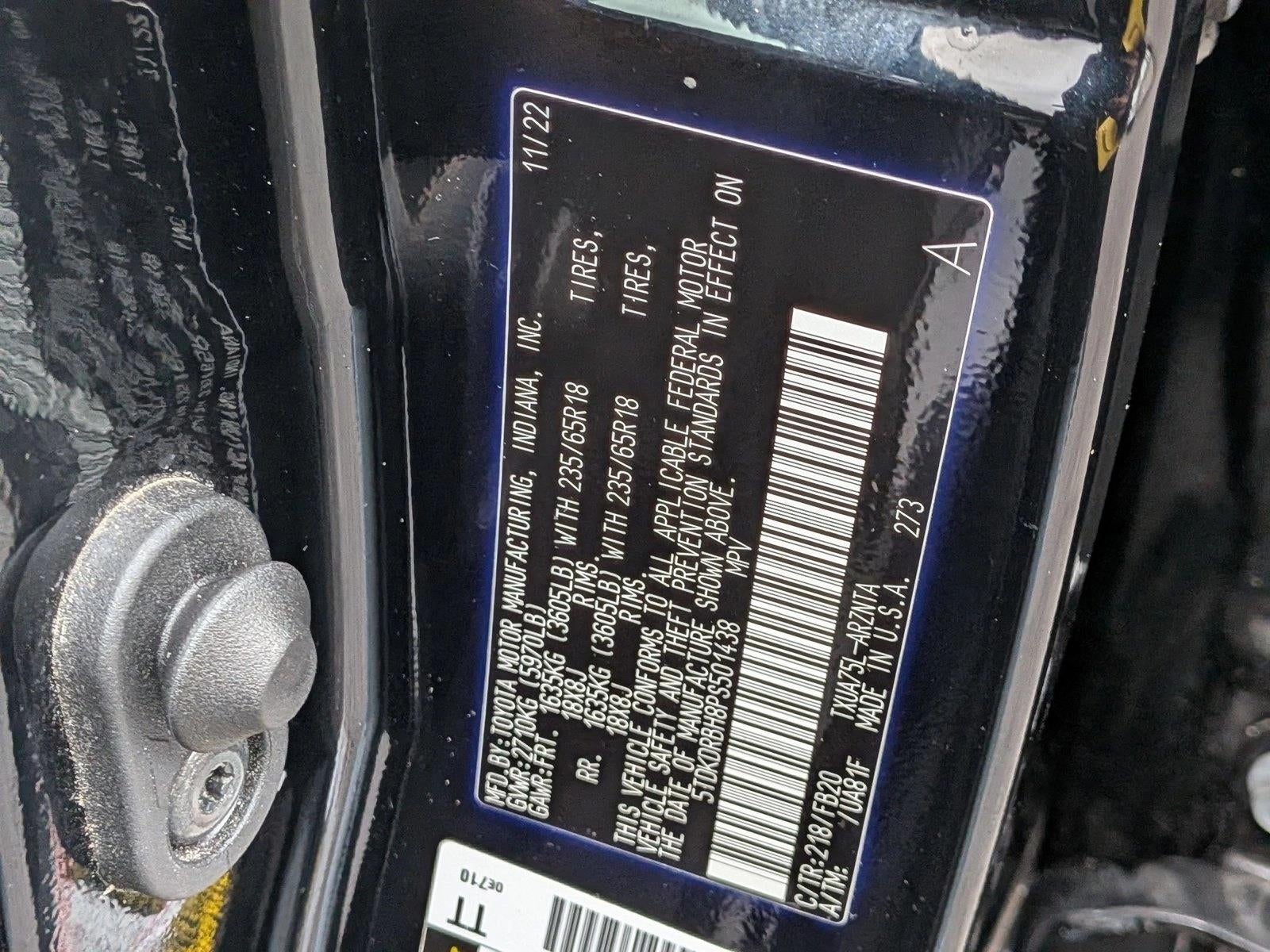 2023 Toyota Highlander LE AWD (Natl)