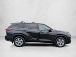 2023 Toyota Highlander LE AWD (Natl)