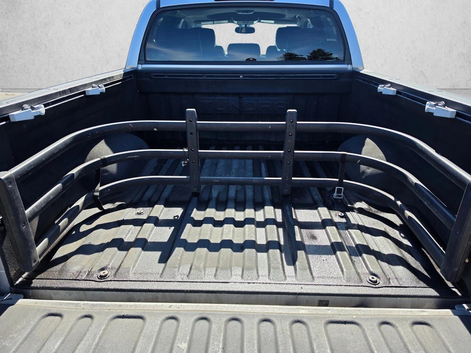 2015 Toyota Tundra 4WD Truck 4WD CrewMax Short Bed 5.7L Platinum (Natl)